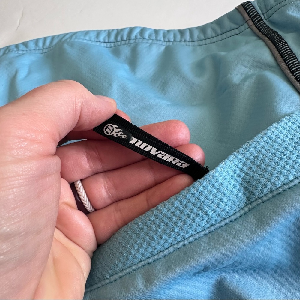 Novara Cycle Jacket - Picture 7 of 9